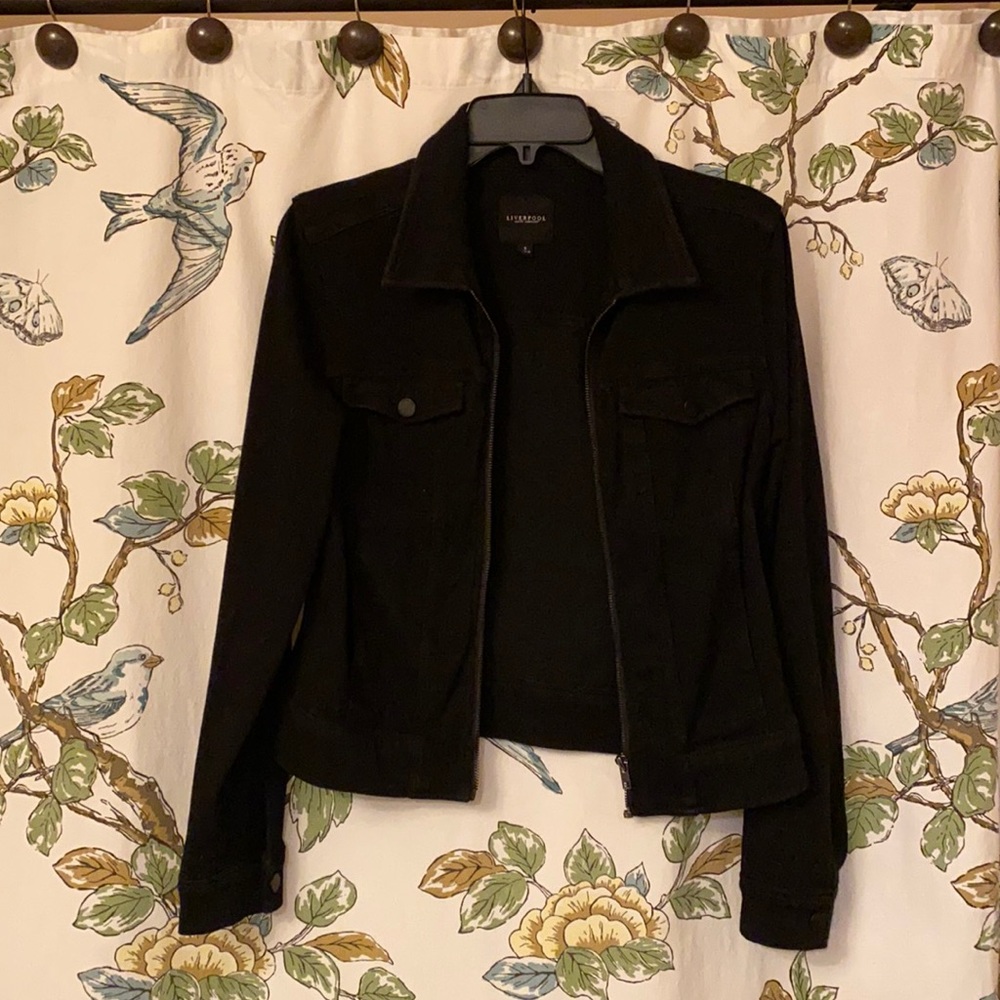 Brand new without tags Liverpool jeans co black denim jacket size small